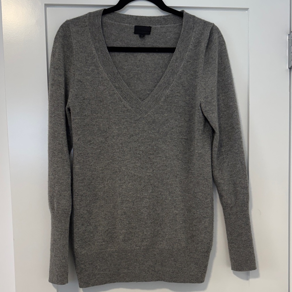 Gray J.Crew Cashmere V-Neck Women's Sweater